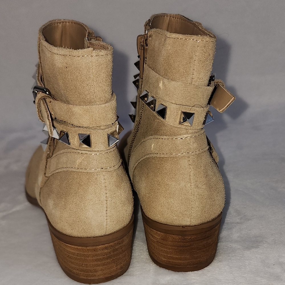 Steve Madden Taupe Besto Studded Suede Western Ankle Block Heel Booties Size 5.5 - Picture 5 of 11